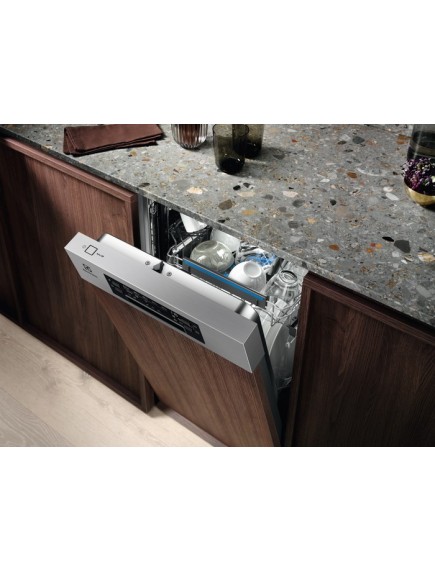 Встраиваемая посудомоечная машина Electrolux EES42210IX