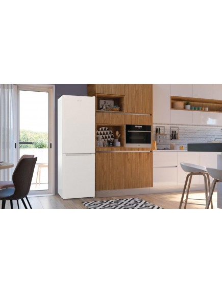 Холодильник Gorenje NRK6202EW4