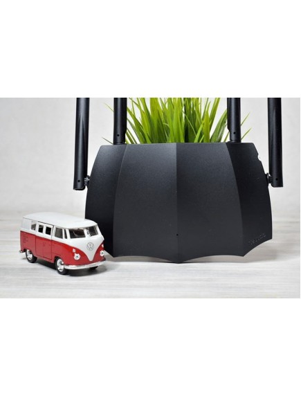 Роутер Tenda AC8