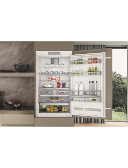Встраиваемый холодильник Whirlpool SP 40812EU2