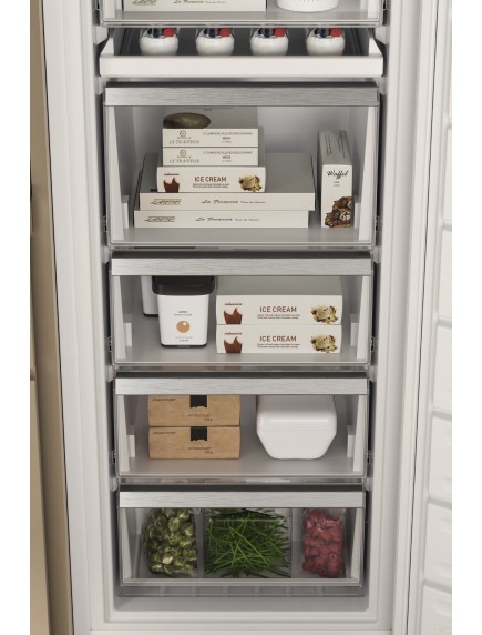 Встраиваемая морозильная камера Whirlpool WHSD18F013D1