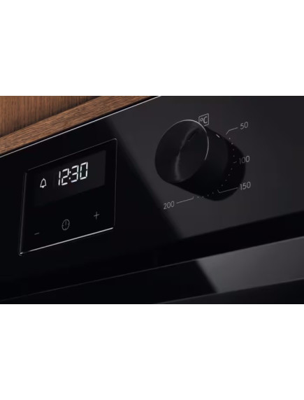 Духовой шкаф Electrolux LOFGF00BK Духовой шкаф Electrolux LOFGF00BK