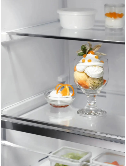 Морозильная камера Electrolux LUS7ME28X Морозильная камера Electrolux LUS7ME28X