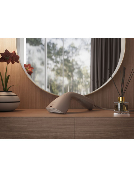 Ручной отпариватель Electrolux E7HS2-8WB Ручной отпариватель Electrolux E7HS2-8WB