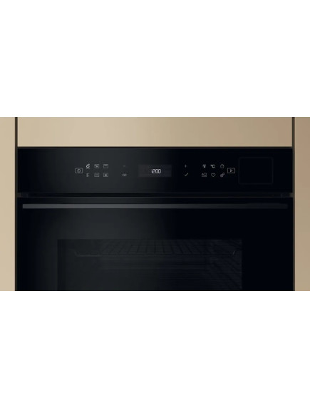 Духовой шкаф Whirlpool WOI7A8HT2SBA