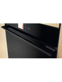 Духовой шкаф Whirlpool WOI98FPT2SBA