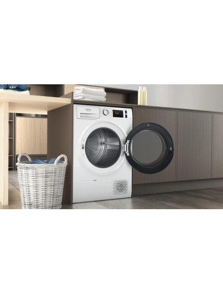 Сушильная машина Hotpoint-Ariston NT M11 82SK EU
