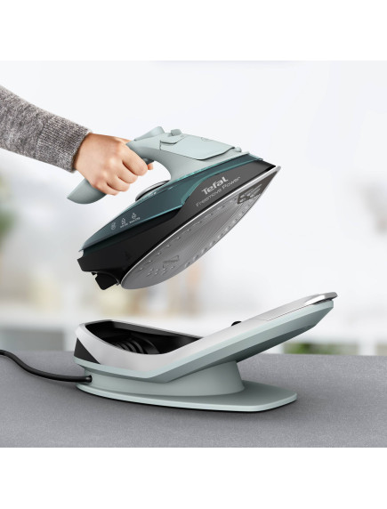 Утюг Tefal FV6670E0 Утюг Tefal FV6670E0