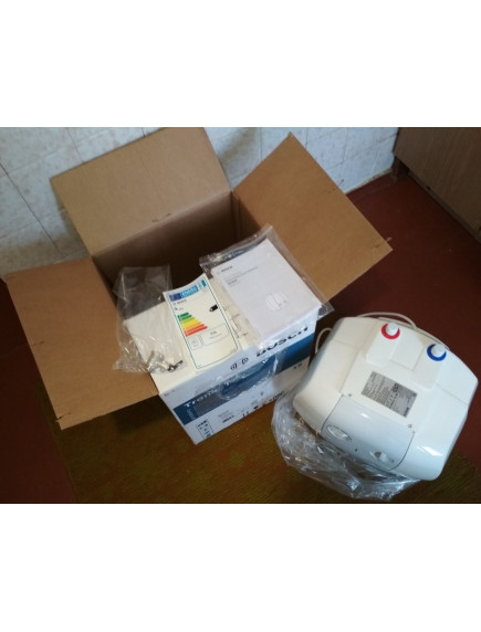 Бойлер Bosch Tronic 2000 T Mini ES 010 T