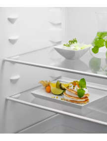 Встраиваемый холодильник Electrolux ENT6NE18S